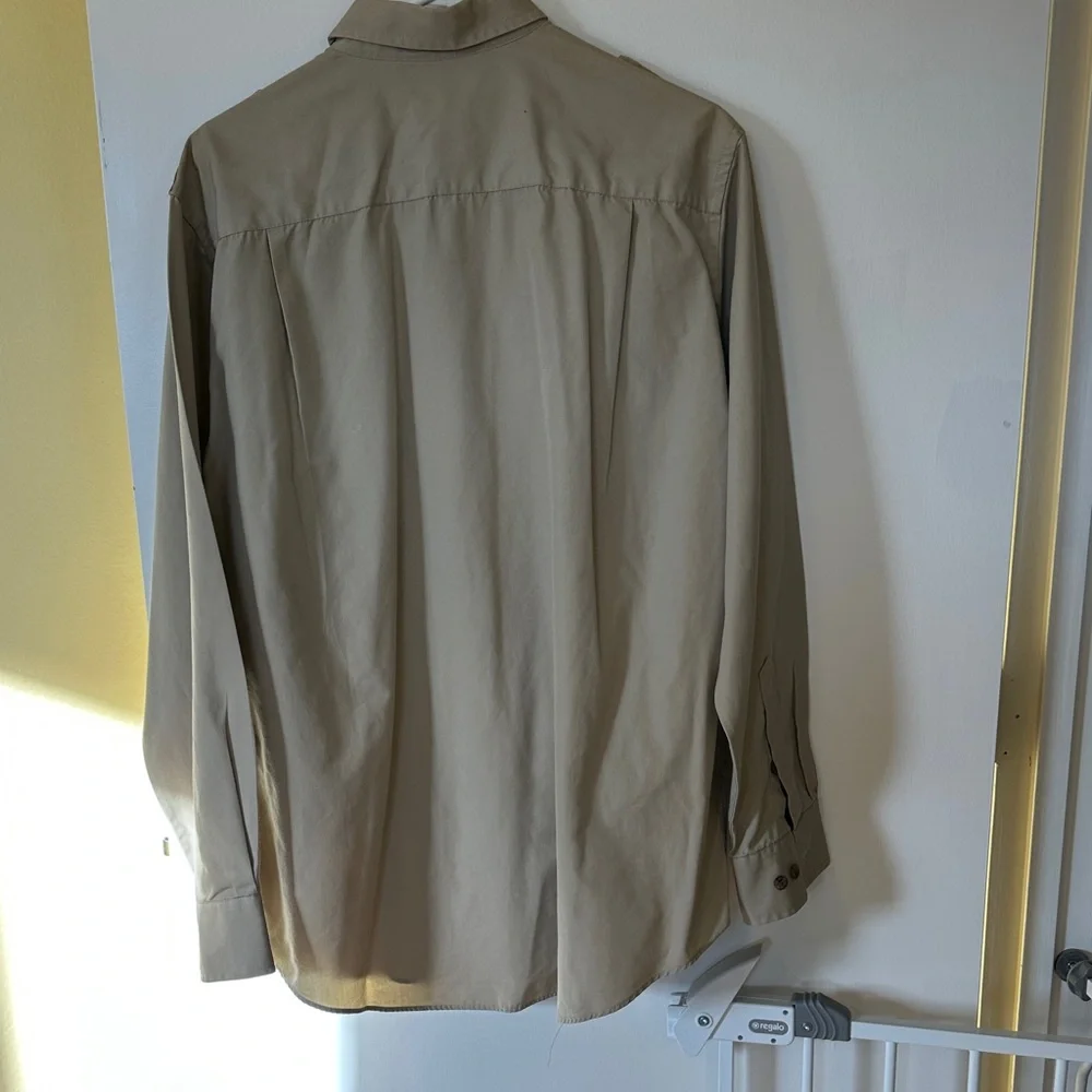 Cabela's Men's Lightweight Button-Front Bush Shirt in Khaki - Picture 4 of 4